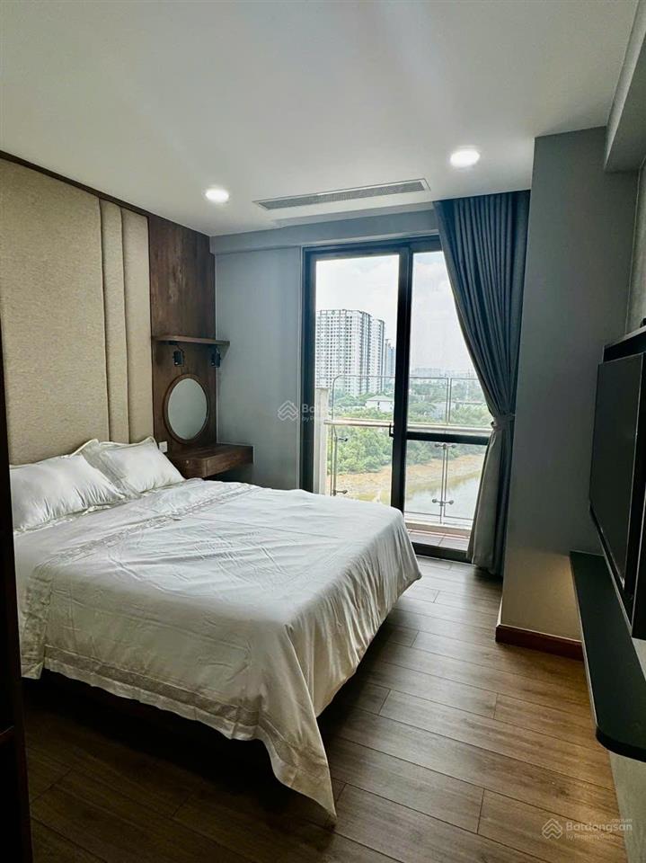 Bán căn hộ riverpark residences dt 126m, 3pn full nt, lầu cao, view sông. giá 13 tỷ. 0918 998 ***