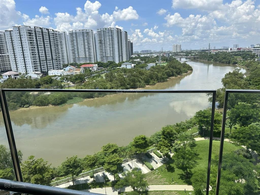 Bán căn hộ riverpark residences dt 126m, 3pn full nt, lầu cao, view sông. giá 13 tỷ. 0918 998 ***