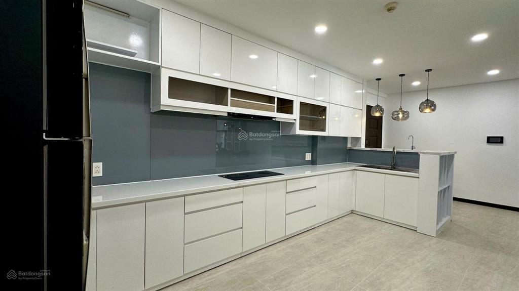 Căn hộ scenic 1, phú mỹ hưng view hồ bơi cực đẹp. dt 110m2. giá tốt 10.5 tỷ.  0918 998 ***