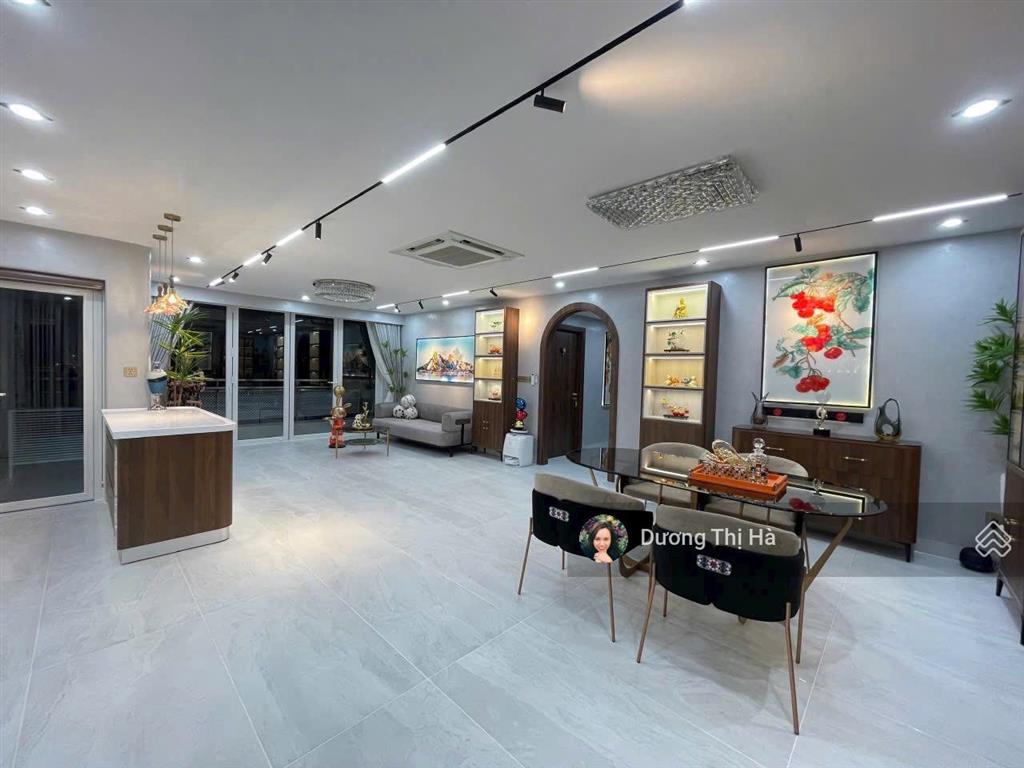 Bán căn hộ riverside residence, quận 7 180m2 3pn căn góc. giá 14 tỷ. 0909 740 *** dương hà