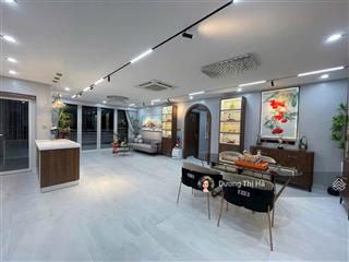 Bán căn hộ riverside residence, quận 7 180m2 4pn căn góc. giá 14 tỷ  0909 740 *** dương hà