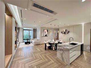 Bán căn hộ cao cấp riverpark residence, quận 7 128m2 lầu cao. giá 12.7 tỷ.  0909 740 *** ms hà