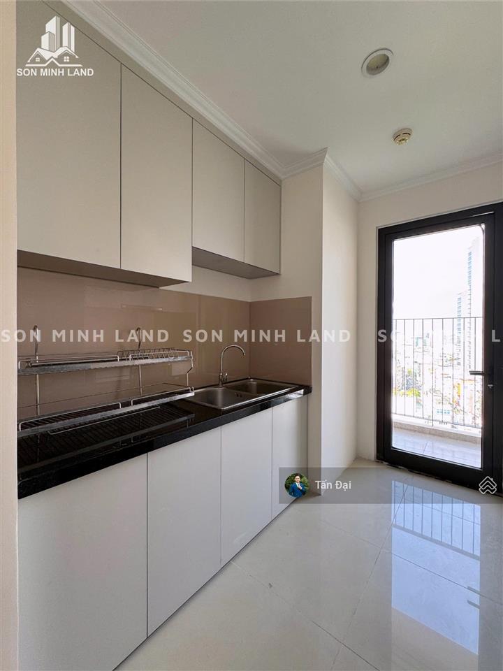 Chuyển nhượng căn 2pn (86m2) view thoáng đẹp  nội thất cao cấp tại hà đô centrosa. tấn đại