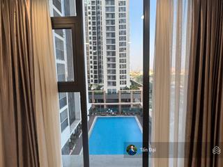 Bán trục căn đẹp  căn 2pn 72m2 view trục diện hồ bơi  bc đông bắc mát quanh năm tại eco green q7