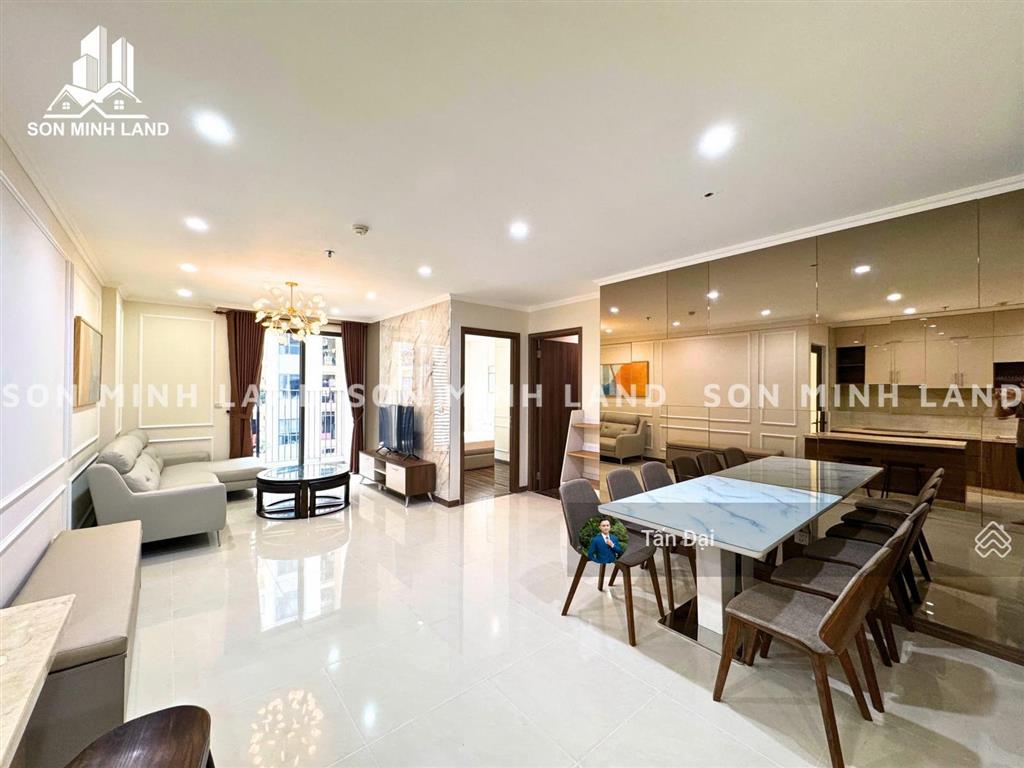 Kẹt tiền bán căn 2pn diện tích lớn 96m2  nội thất đẹp  nhà mới  đã có sổ tại hà đô q10. tấn đại