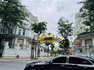 Chính chủ cần bán căn góc 2 mt đường số 1 cityland bigc q7, dt 8x20m, xd trệt 3 lầu, shr, 33.5 tỷ