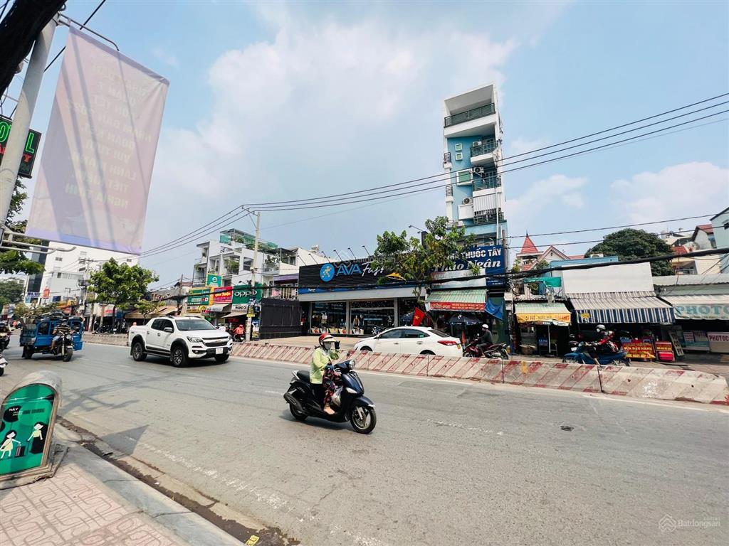 Chính chủ bán căn mt huỳnh tấn phát, q7, dt 5x28m, 7,2x38m, 4.8x20m giá 16 tỷ