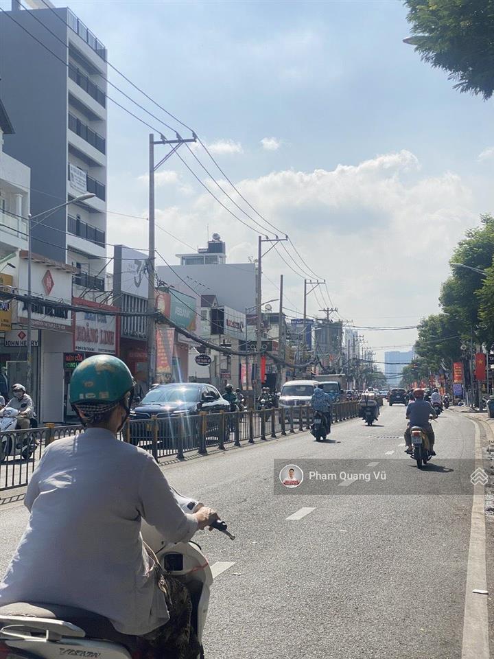 Giá rẻ hơn tt 20% bán gấp toà nhà 273 nguyễn thị thập, q7. dt sàn 818m2, hầm + 06 tầng, giá 45 tỷ