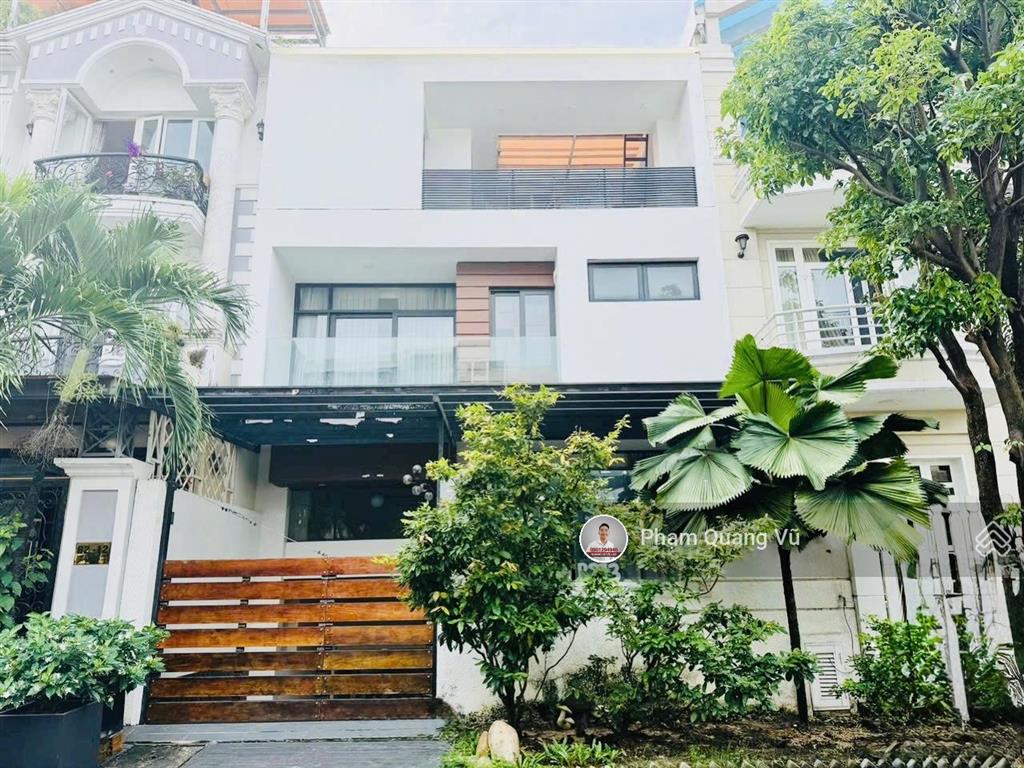 Chính chủ gửi bán căn biệt thự nam thiên khu cảnh đồi view công viên 8x18m giá tốt 45 tỷ
