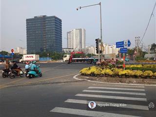 Bán nhà c4  hiếm  mt nguyễn văn linh  150mv  ngang 8m  xd 7 tầng