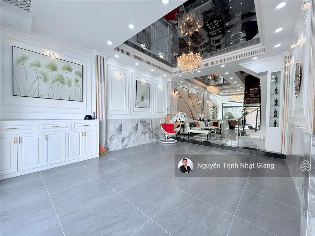 Bán biệt thự mini phong cách tân cổ điển cạnh công viên