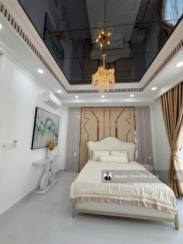 Bán biệt thự mini phong cách tân cổ điển cạnh công viên