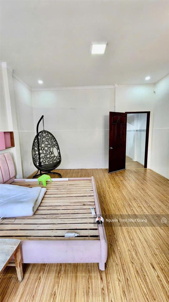 Bán nhà phố tân cổ điển trong khu dân cư hiện hữu an ninh văn hóa