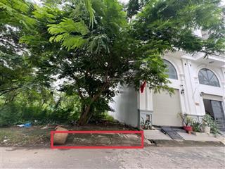 Bán đất kdc hoàng quốc việt ngay sân vận động q7, dt 62m2 giá 6,8tỷ,  0938 940 ***