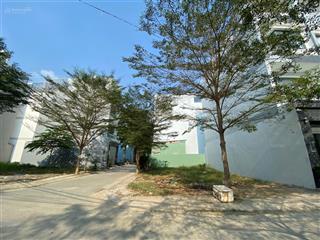 Chỉ còn 1 nền sổ đỏ sài gòn mới nhà bè, 50m2, hướng dn, giá 3ty9  0938 940 *** em khoa