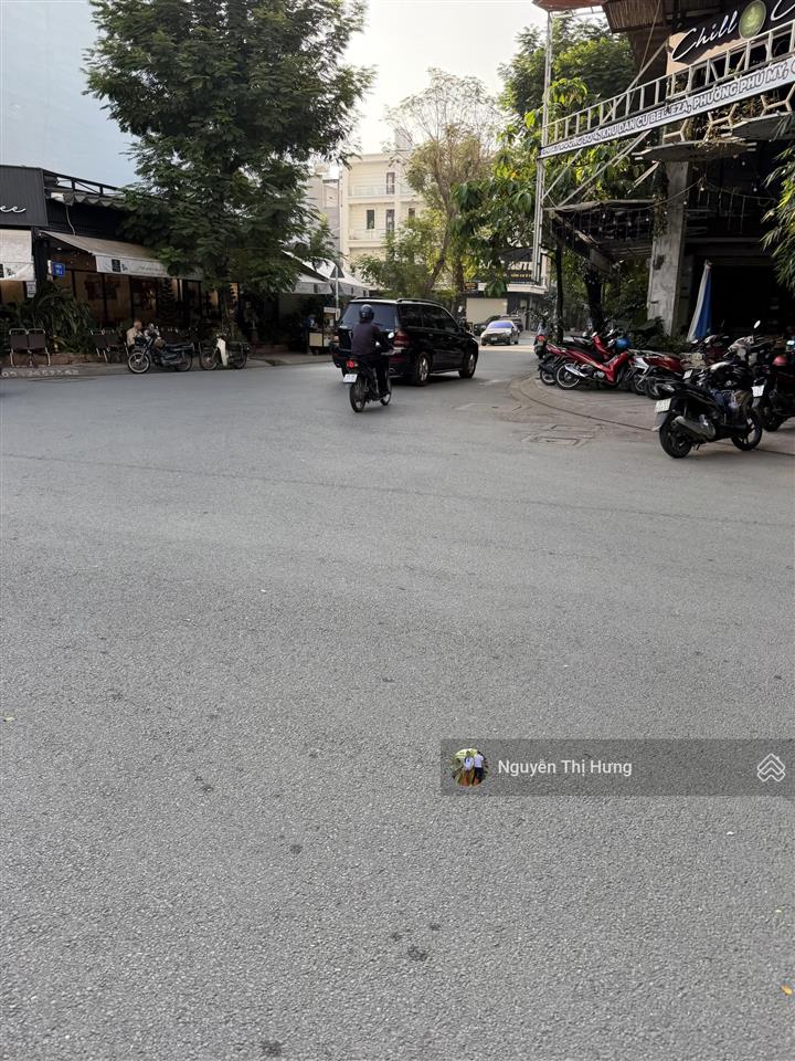 Cho thuê mặt bằng kinh doanh buôn bán sầm uất 7x19m 1 lửng 2pn 2wc. đường 20m đối diện belleza 25tr