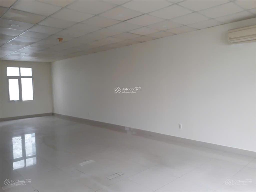 Cho thuê văn phòng khu thương mại phú mỹ hưng quận 7, giá thuê 22 triệu/tháng
