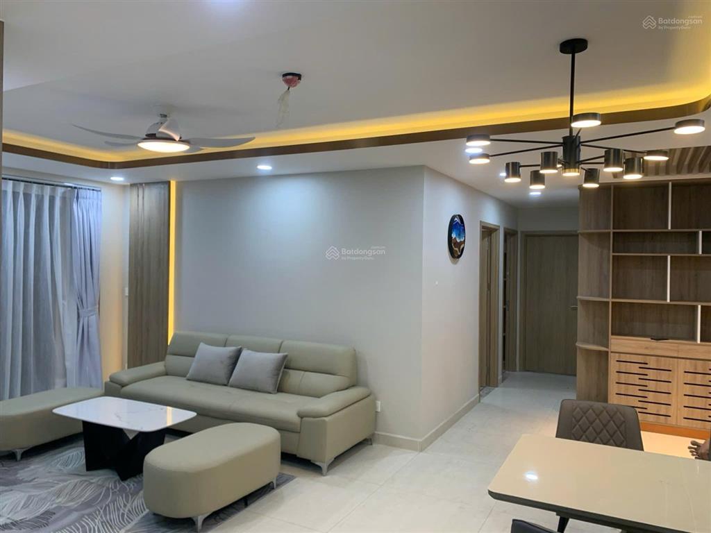 Bán gấp căn hộ urban hill phú mỹ hưng, p tân phong, quận 7 hợp đồng thuê 41 triệu, giá 9.9tỷ