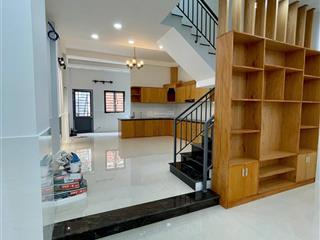 Bán nhà hẻm 824 huỳnh tấn phát, p. tân phú quận 7. dt 5 x 14m, giá 5.2 tỷ