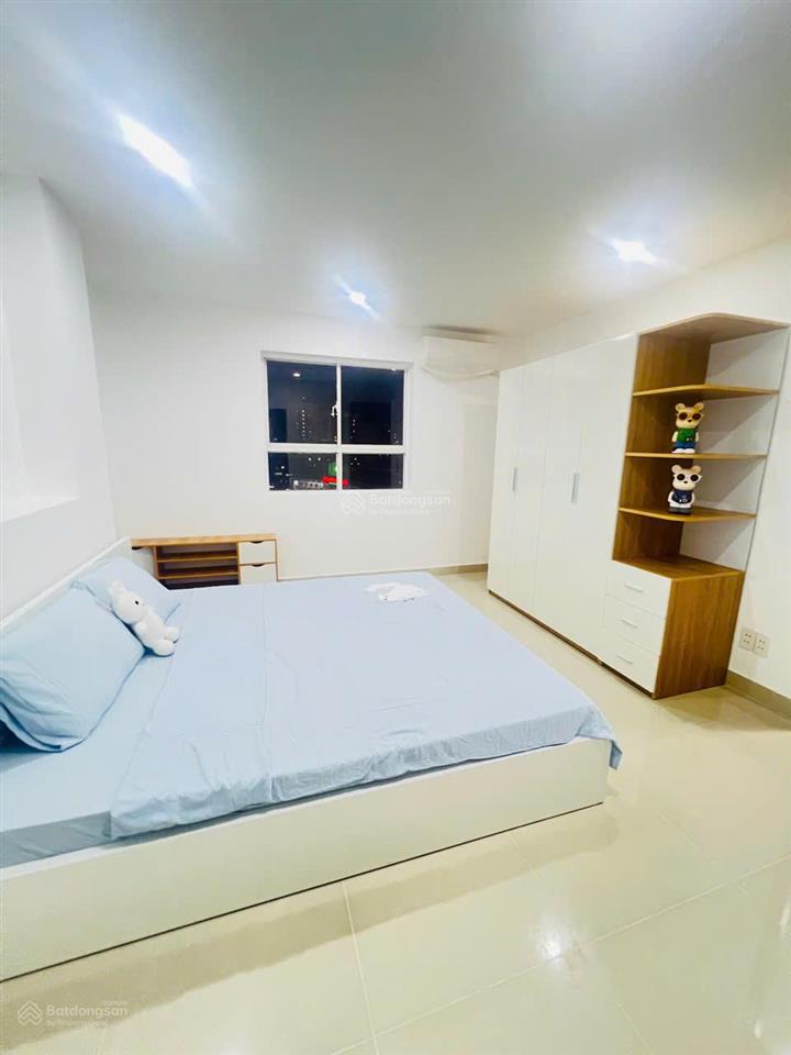 Cần bán căn hộ res 3 ,ngay chợ tân mỹ, đường tân mỹ, nhà full nội thất mới quận 7, 0932 026 ***