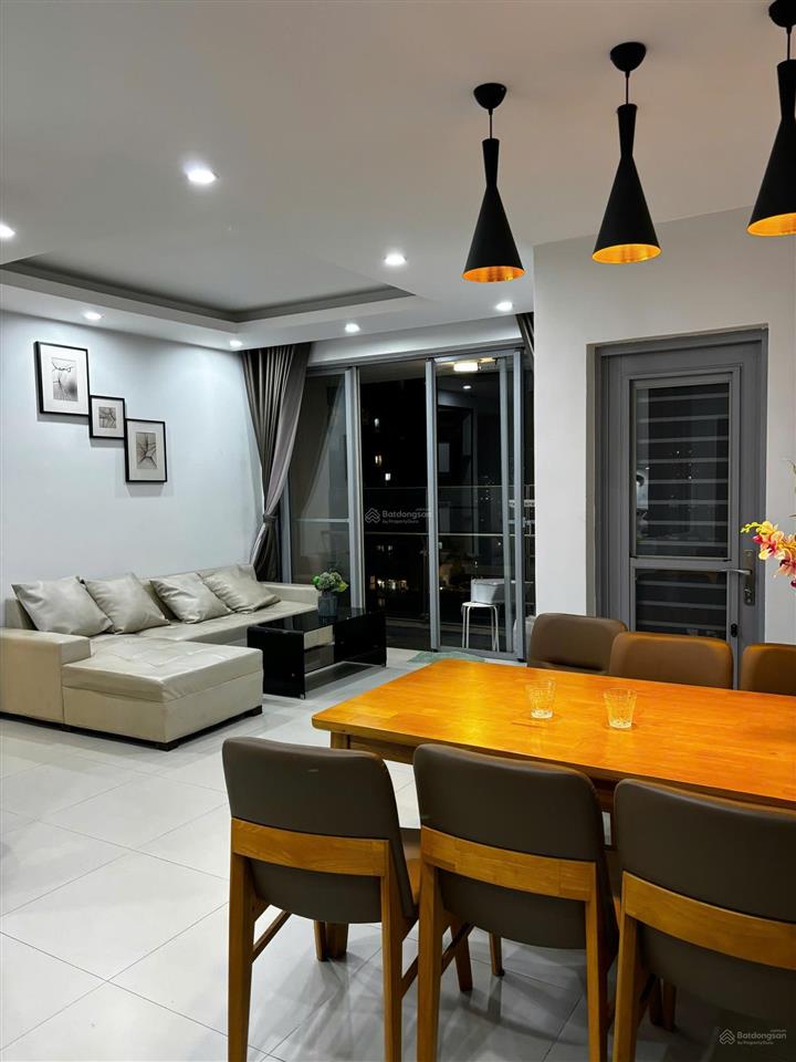 Bán nhanh chcc green valley, dt 96m2, full nội thất, lầu cao view sân golf,0932 026 *** giang