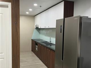 Bán cc hưng phúc, 6,4 tỷ, 80m2, 2pn, 2wc, đẹp nhiều tiện ích