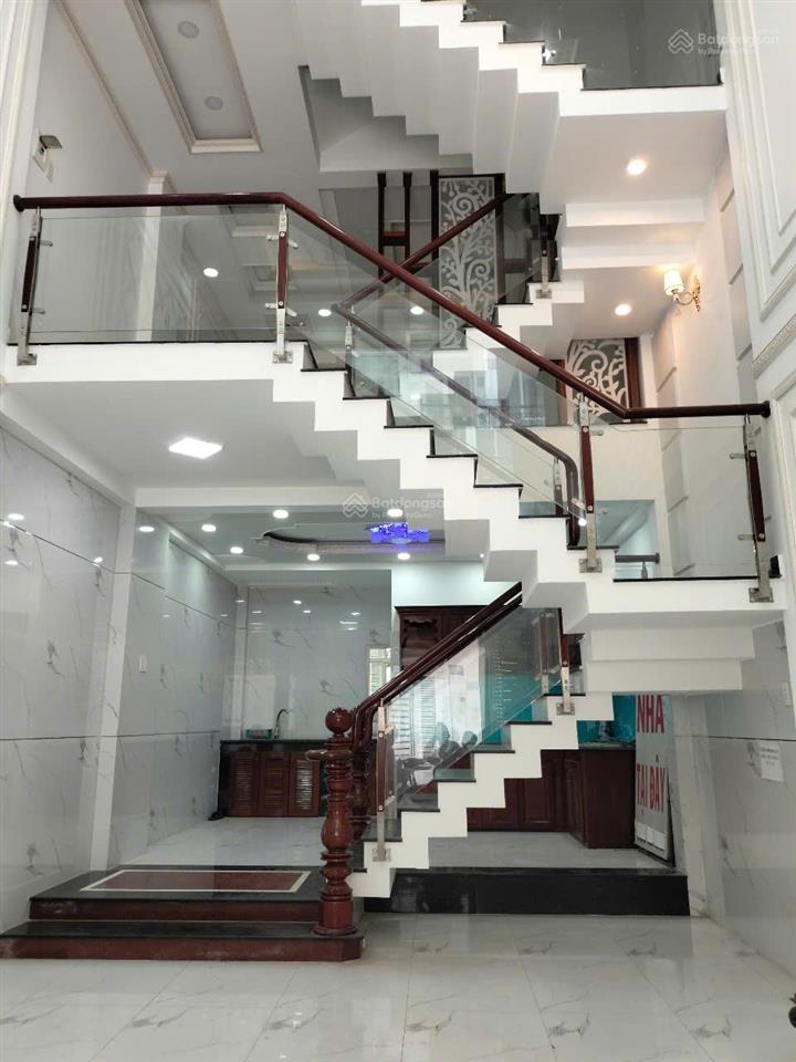 Bán nhà phố 5 tầng, 4pn, đường an dương vương, p. 16, q. 8. 0901 364 ***