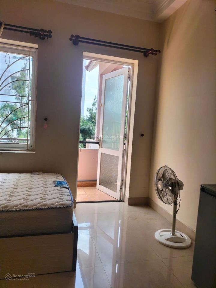 Cho thuê phòng kdc him lam 6a, 20m2 có nội thất giá 4.2tr ms viêm 0938 971 ***