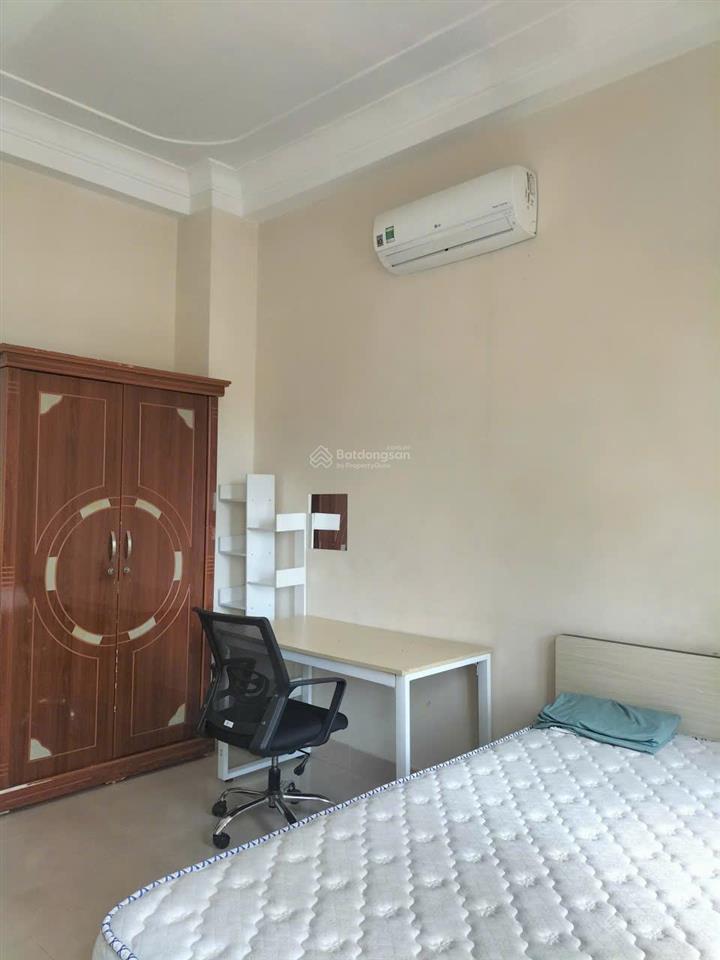 Cho thuê phòng kdc him lam 6a, 20m2 có nội thất giá 4.2tr ms viêm 0938 971 ***