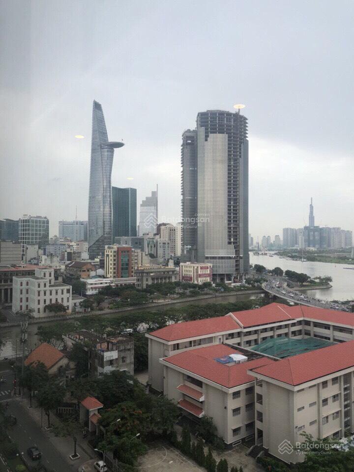 Cho thuê căn góc officetel chung cư saigon royal quận 4 giá tốt.  0909 024 ***