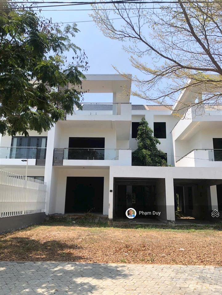 Bán gấp nhà thô  8x32m  260m2 khu nhà vườn phước lộc giá chỉ 12 tỷ