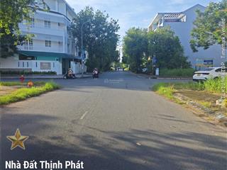 Góc 2 mặt tiền đường 16m. khu dân cư sadeco phưóc kiển. 7.5x20m. giá 17.5 tỷ