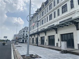 Bán căn nhà mt lakeview song hành, q2 nhà hoàn thiện nội thất dt 5x20m giá 26tỷ tl trực tiếp chủ