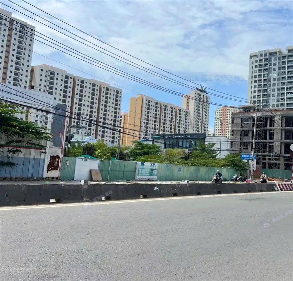 Bán gấp lô đất mt lương định của gần nút giao nguyễn hoàng dt 10x20m, giá 94 tỷ sổ cá nhân