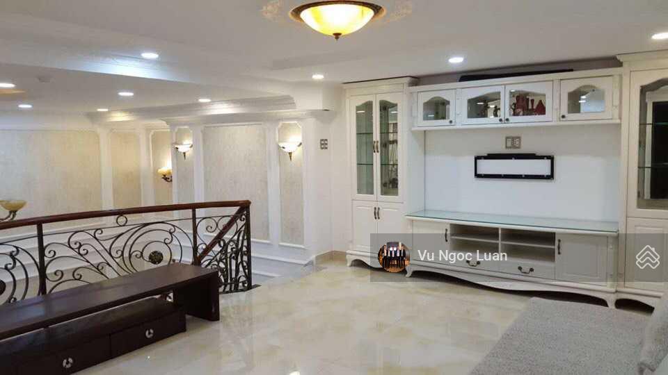 Cho thuê căn hộ phú hoàng anh 4pn, nội thất cao cấp vào ở ngay