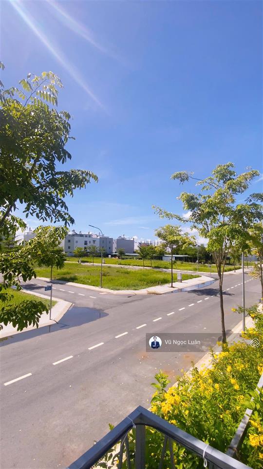 Cần bán lô đất trực diện sông đường 16m khu gia long bán view sông lớn kế gs metrocity