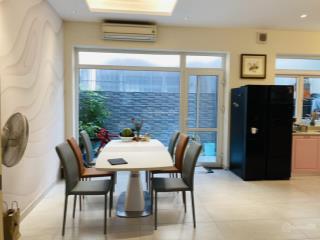 Chính chủ bán căn biệt thự mỹ thái 1 p tân phú, q7, nhà mặt tiền cực kỳ thoáng.  0919 582 ***