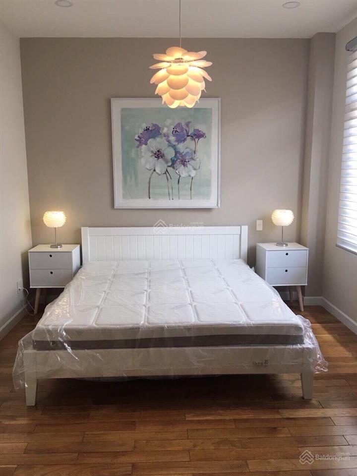 Cần tiền bán gấp căn biệt thự hưng thái 2, p.tân phong, quận 7, tp hcm. nhà đẹp  0919 582 ***