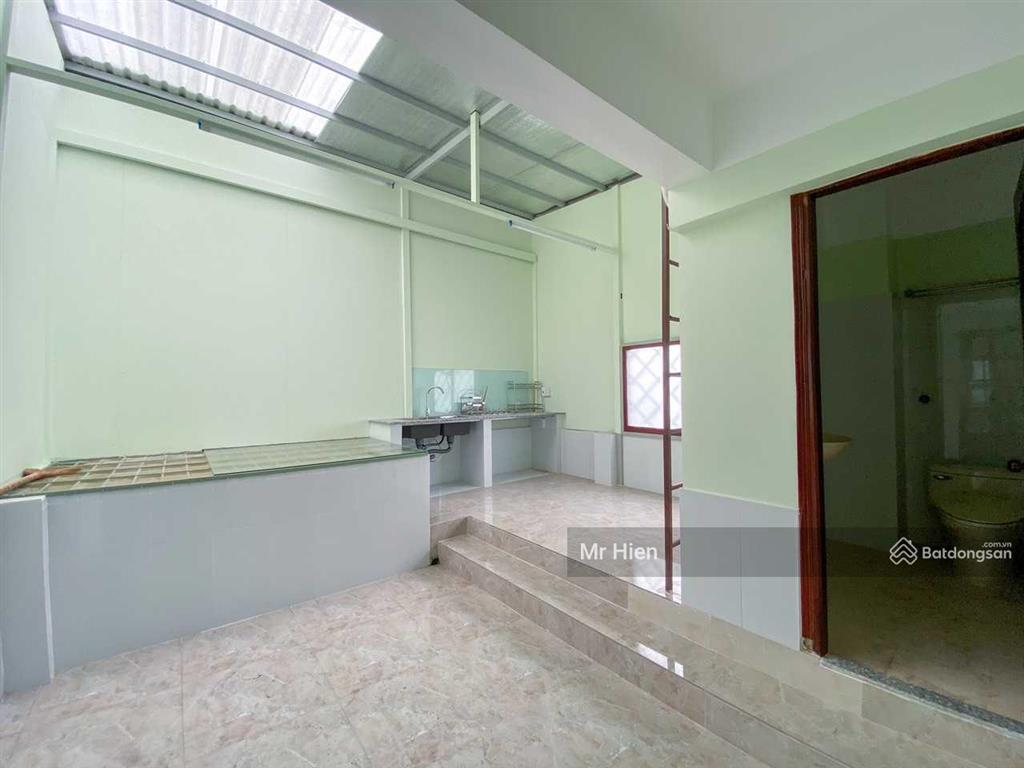 Cho thuê phòng trọ nguyễn văn linh cạnh trường đại học marketing, gần kcx tân thuận, quận 7