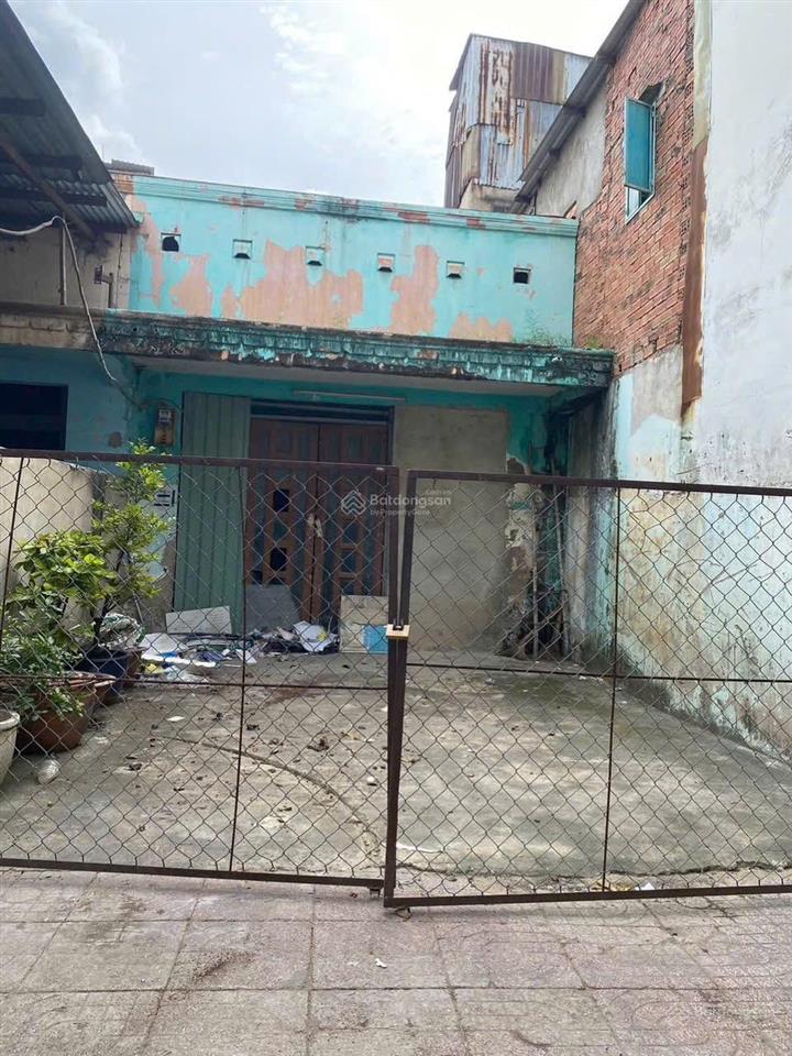 Bán nhà đường tám danh phường chánh hưng ( p4 q8 cũ ) dt 4,5x17,1m nhà cấp 4 sổ hồng giá 9,5tỷ