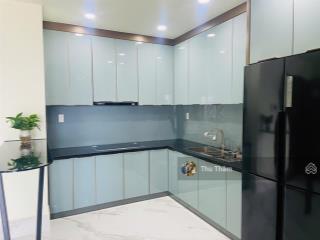 Bán căn hộ 2 phòng ngủ 74m2, nhà full nội thất, mới đẹp,  0908 155 ***