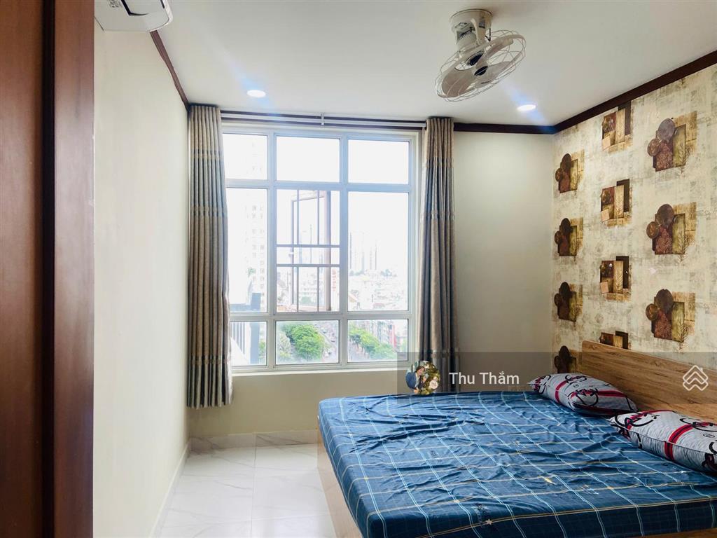 Cho thuê căn duplex cc giai việt, 295m2, full nội thất, 6pn nhà mới, đẹp, căn góc giá chỉ 22tr