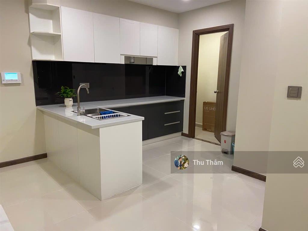 Cho thuê 1pn full nội thất, nhà mới, view bitexco, landmark  0908 155 ***