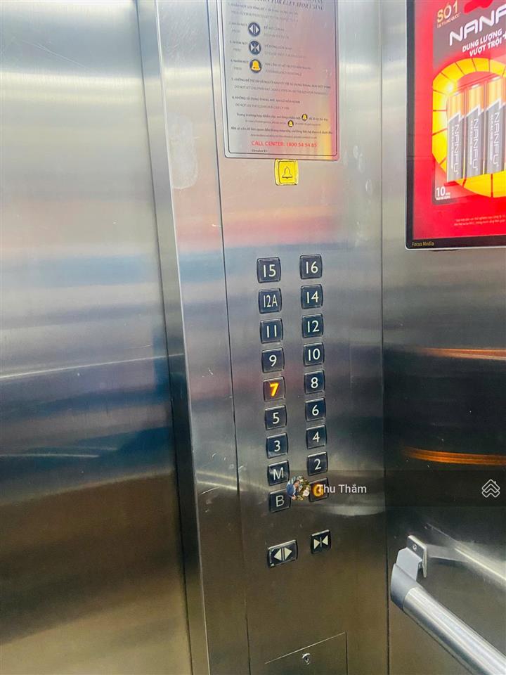 Bán penhouse chung cư vạn đô, bến vân đồn, 171m2, sổ hồng full nội thất  0908 155 ***