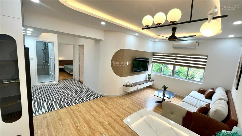 Bán gấp căn hộ sunshine city phú thuận q7  tphcm  dt 77m2 giá 4.5 tỷ . 0918 622 ***