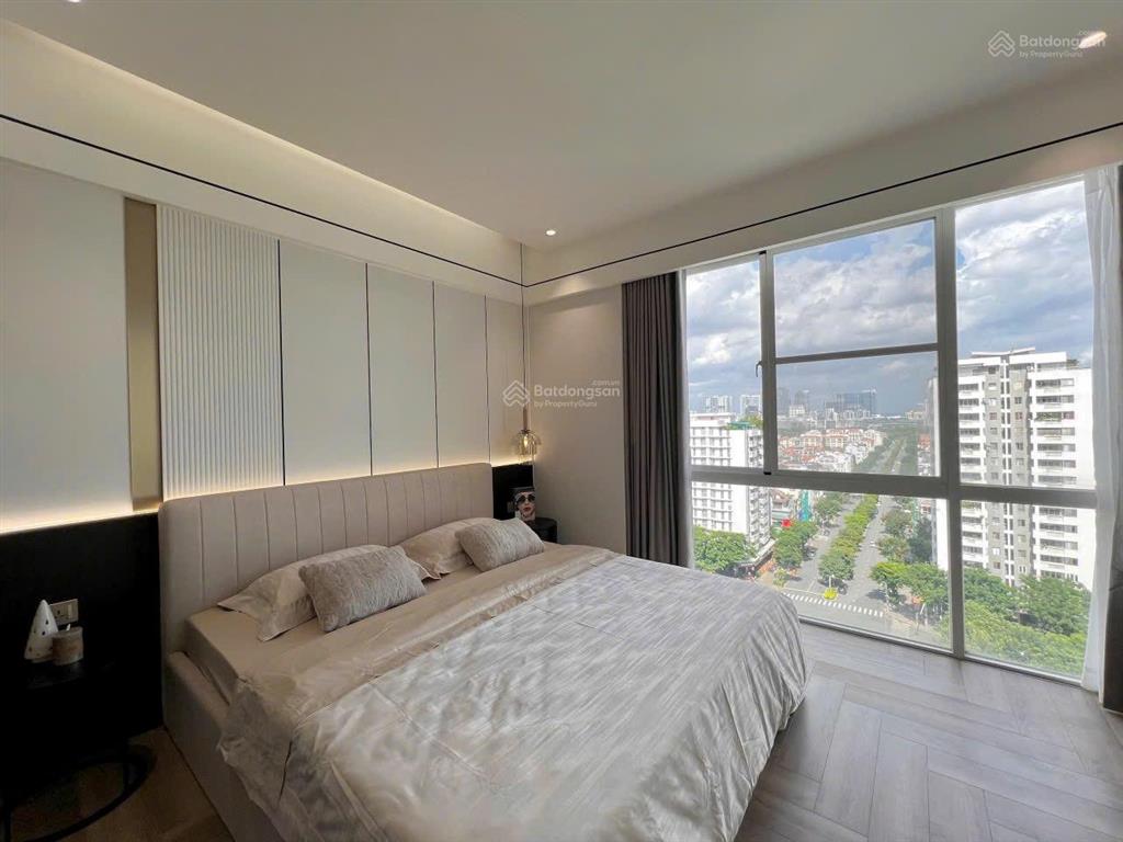 Cần tiền bán gấp căn hộ riverpark residence, pmh, dt 135m2, 3pn, full nt, giá 15.8tỷ,  0917 479 ***