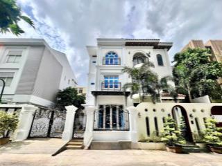 Kẹt tiền bán nhanh giá rẻ căn biệt thự song lập mỹ hưng, mới decor ngay tttm finelife, quận 7
