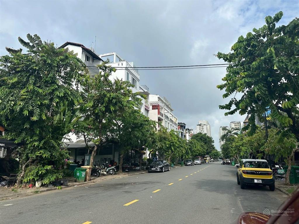 Bán đất nền dự án phú mỹ hưng, giá 54 tỷ, 166,5m², view đẹp cạnh công viên tại quận 7