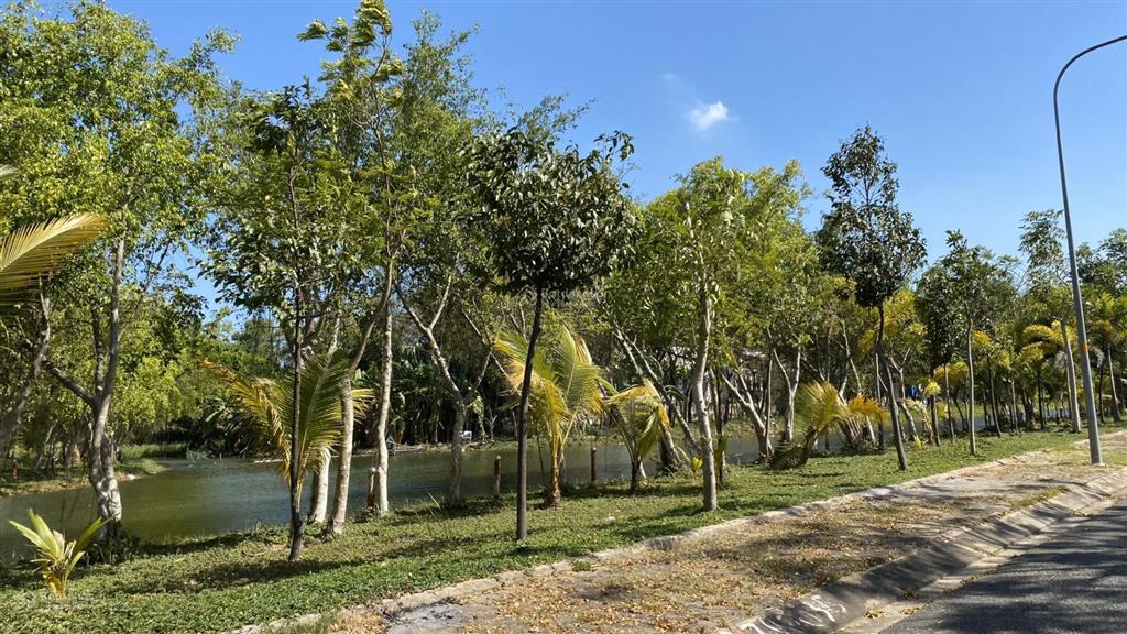 Hot hàng hiếm tại kdc phú xuân 47 triệu/m2 200m2 sổ đỏ riêng