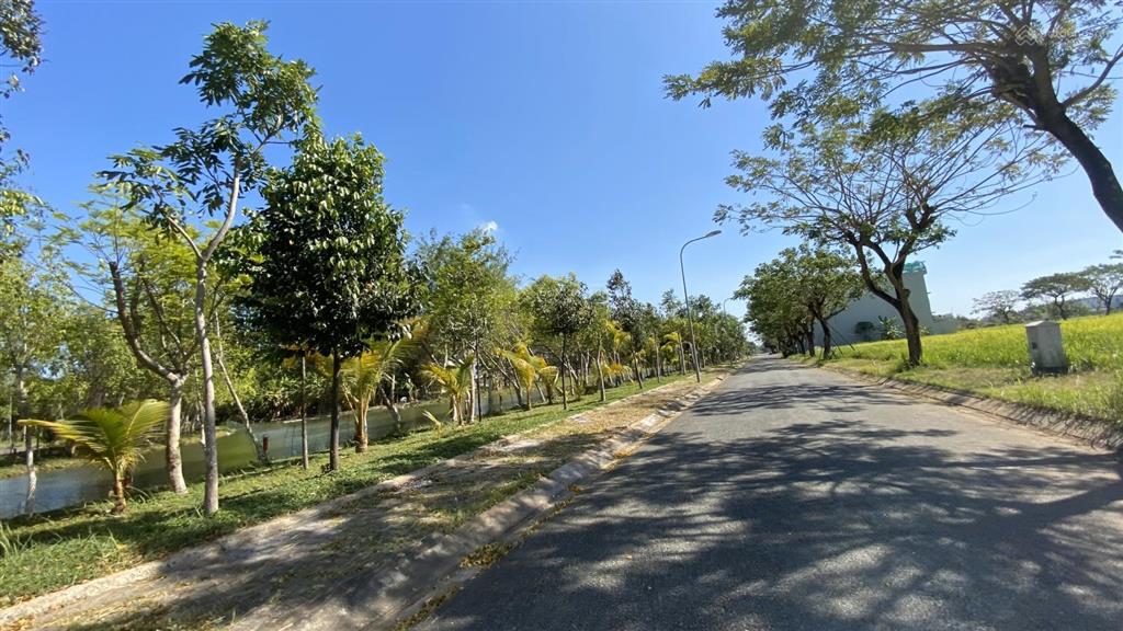 Hot hàng hiếm tại kdc phú xuân 47 triệu/m2 200m2 sổ đỏ riêng